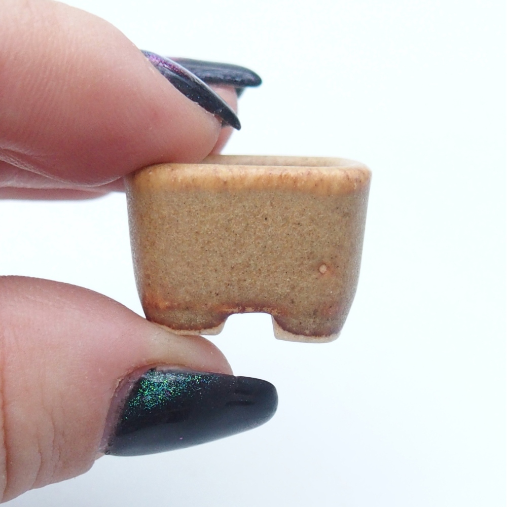 Mini bol bonsaï 2 x 2 x 1,5 cm, brun