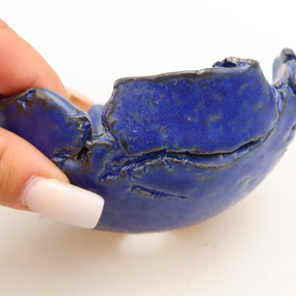 Coquille en céramique  11,5 x 10,5 x 6 cm, couleur bleue