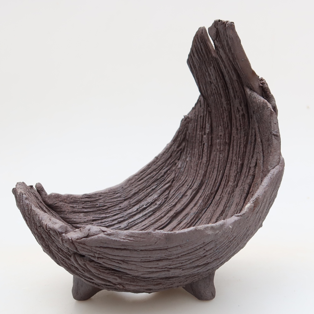 Coquille en céramique  13,5 x 11 x 14 cm, couleur marron