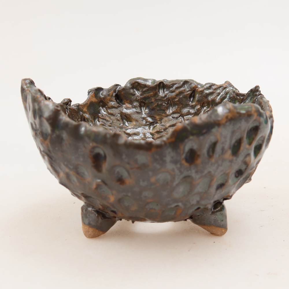 Coquille en céramique  10 x 9,5 x 6 cm, couleur brun-vert