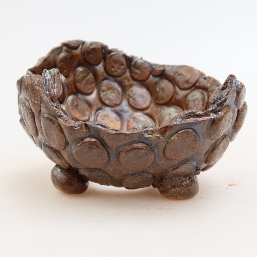 Coquille en céramique  8,5 x 8,5 x 6 cm , couleur brun-vert