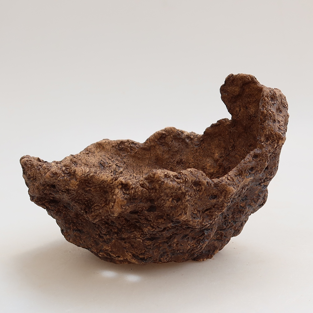 Coquille en céramique 14,5 x 13 x 12 cm, couleur marron