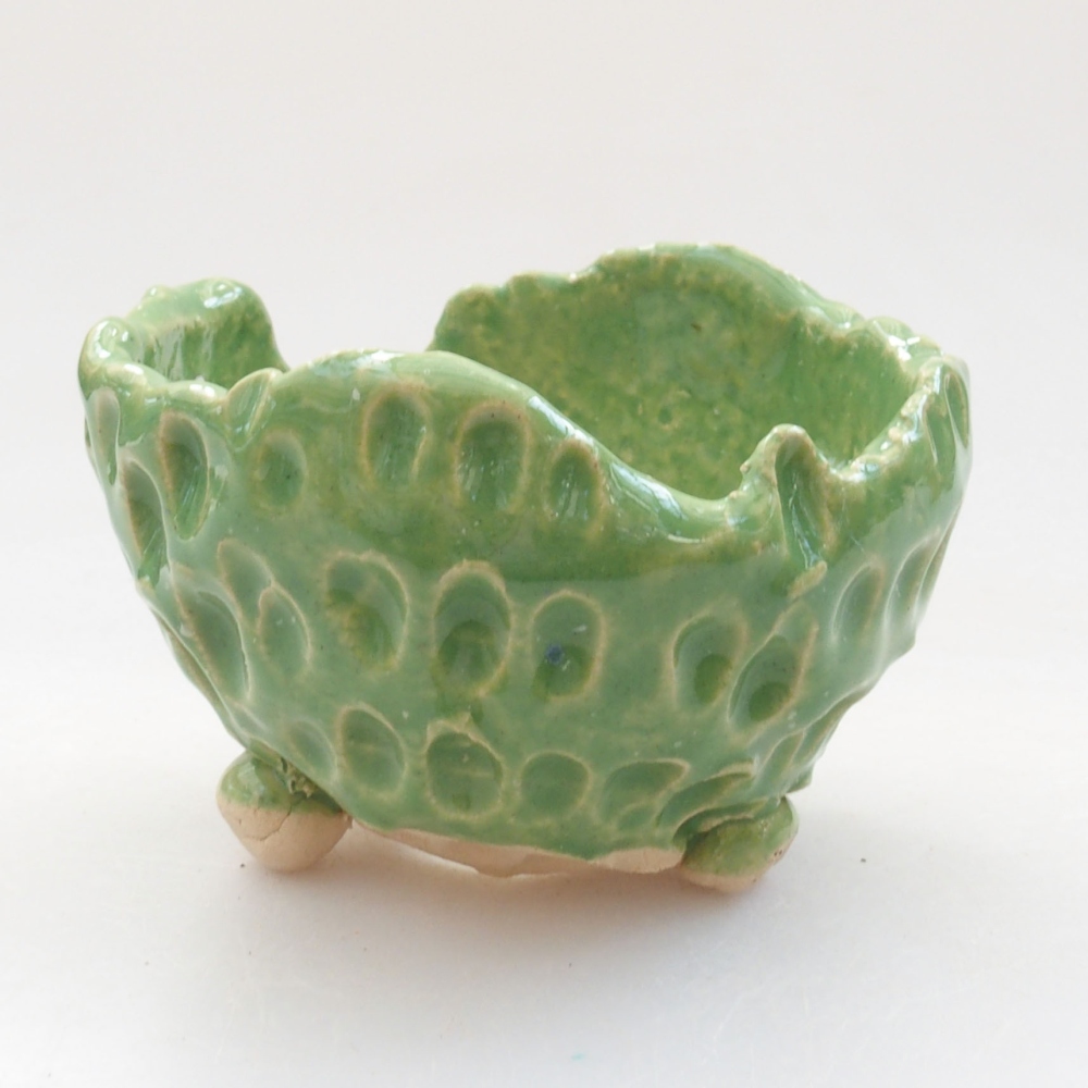 Coquille en céramique 7 x 7 x 5 cm , couleur verte