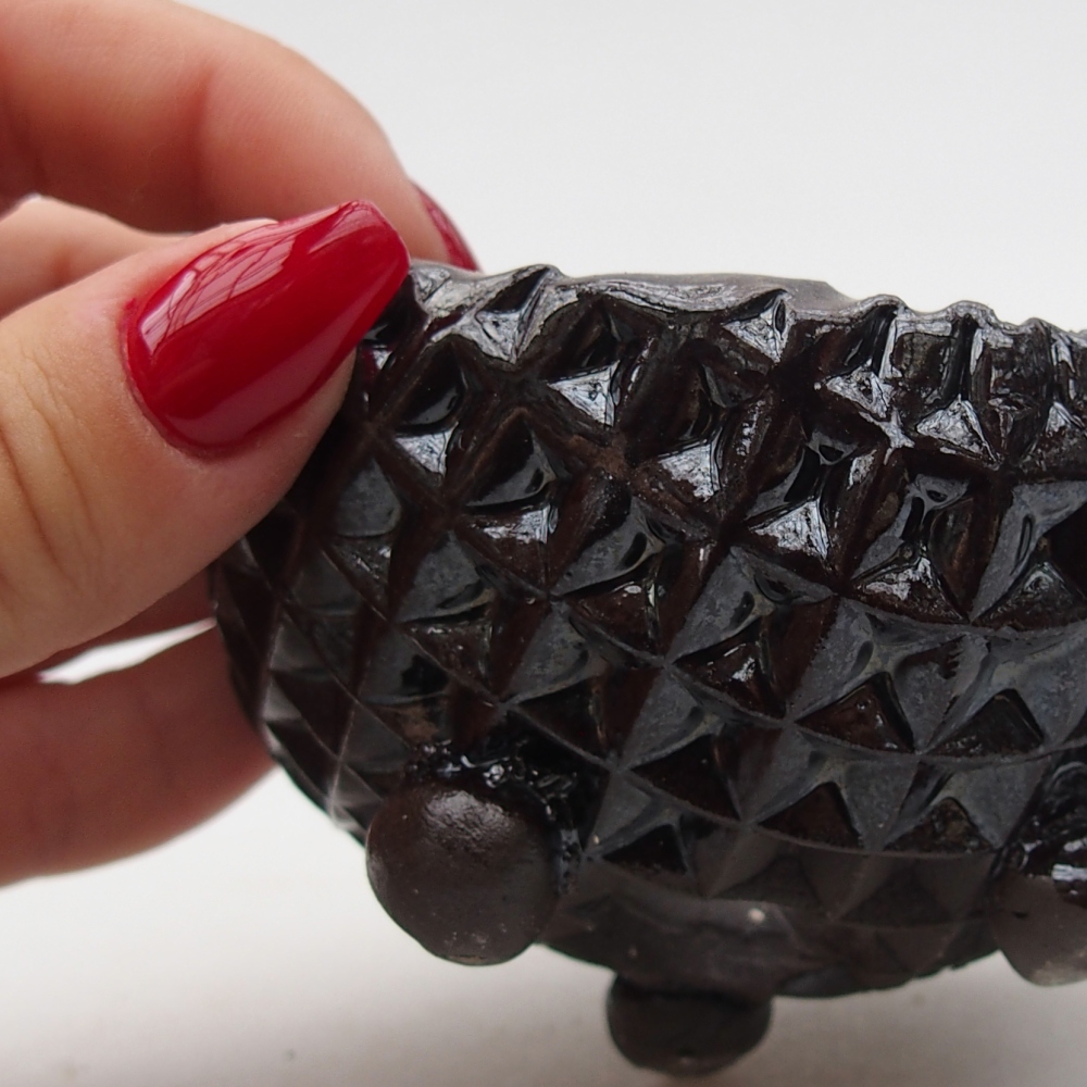 Coquille en céramique 8,5 x 8 x 6 cm , couleur noire