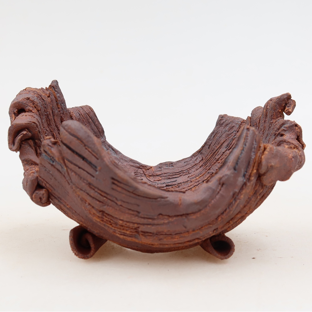 Coquille en céramique  11,5 x 8,5 x 6,5 cm, couleur marron
