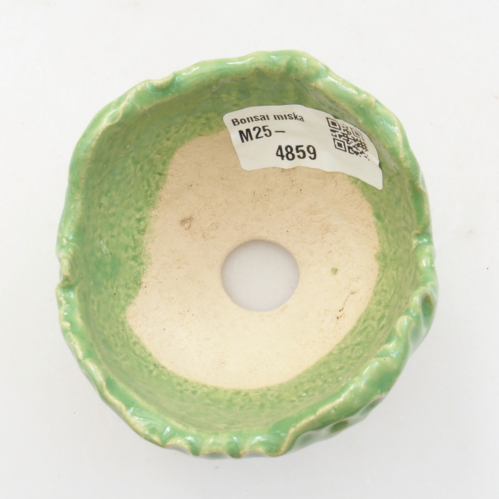 Coquille en céramique 7 x 7 x 5 cm , couleur verte