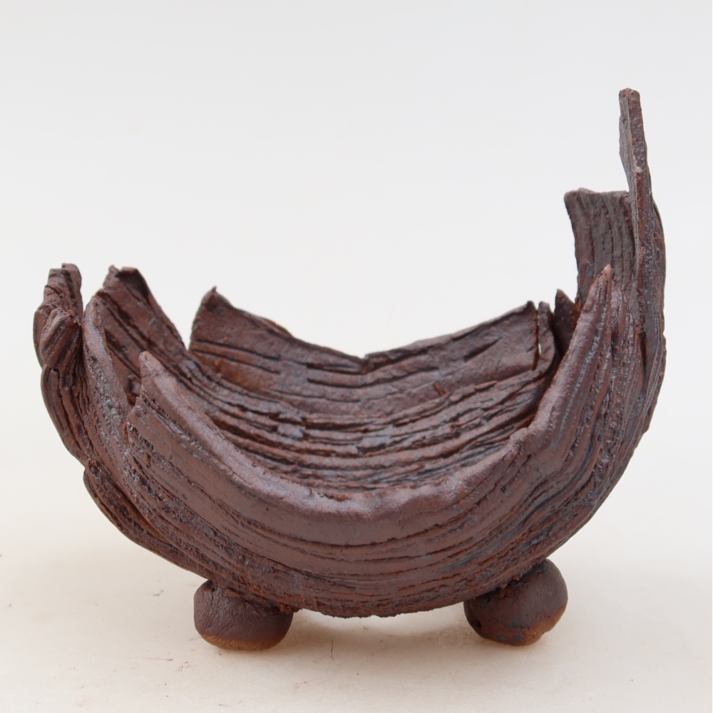 Coquille en céramique  9,5 x 8,5 x 9 cm, couleur marron