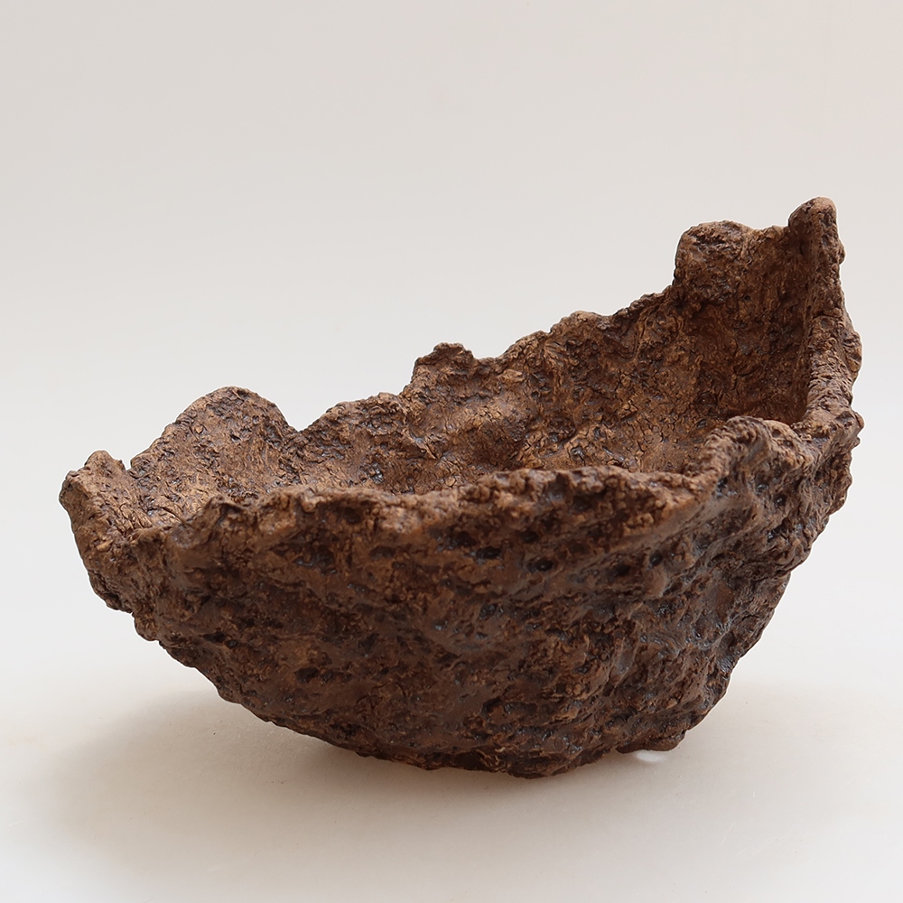 Coquille en céramique 18 x 16 x 13,5 cm, couleur marron