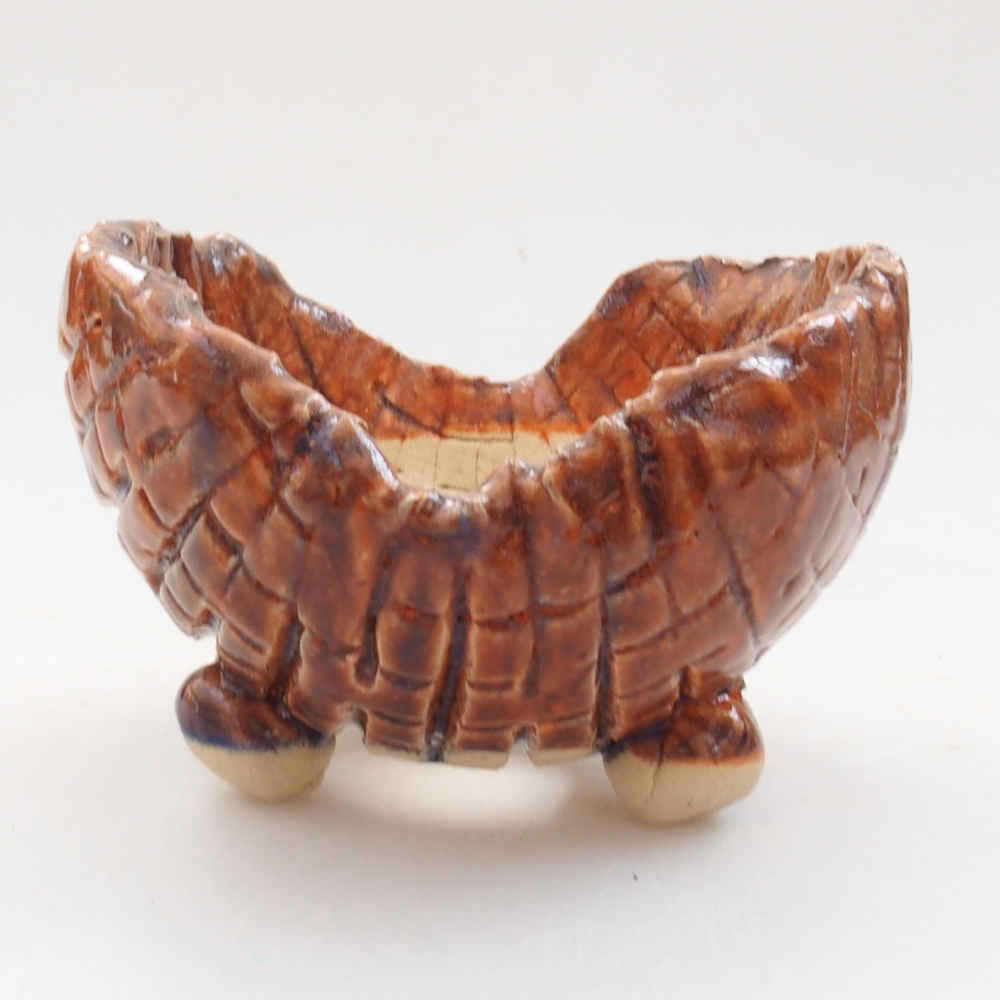 Coquille en céramique 7,5 x 7 x 6 cm , couleur marron