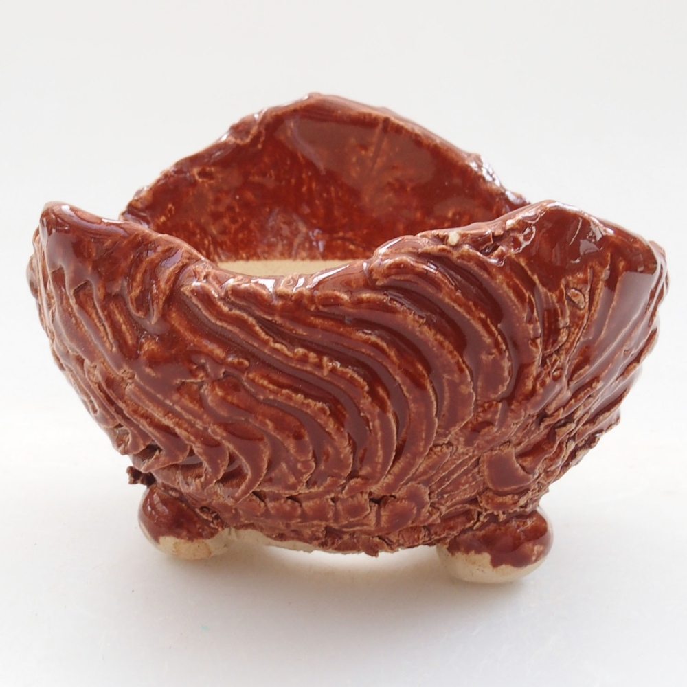 Coquille en céramique 8 x 7 x 6 cm , couleur marron