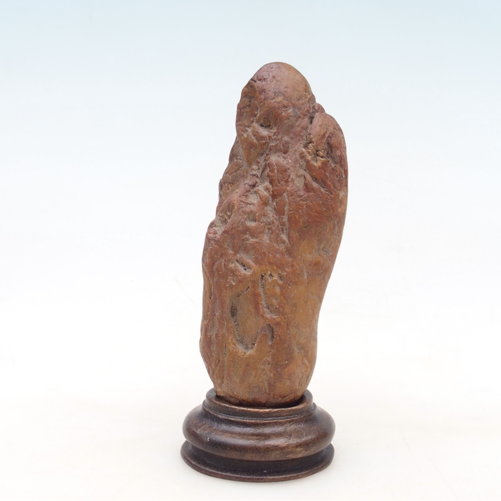 Suiseki - Pierre avec DAI (base en bois)