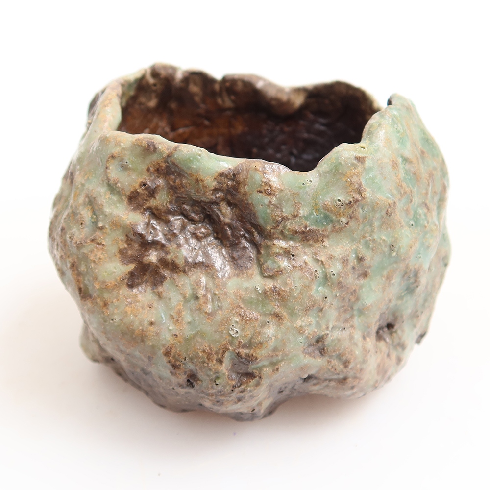 Coquille en céramique  6 x 5,5 x 6 cm , couleur verte