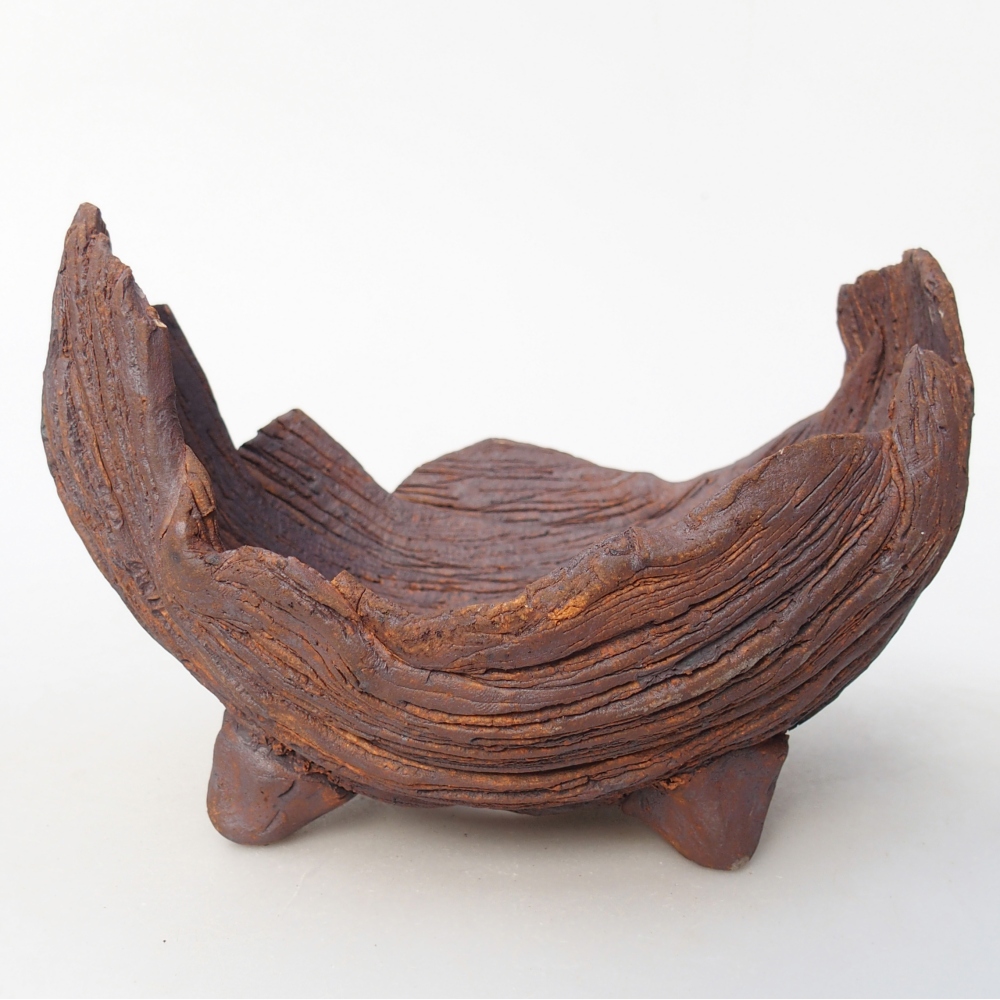 Coquille en céramique 14 x 12 x 9,5 cm , couleur marron