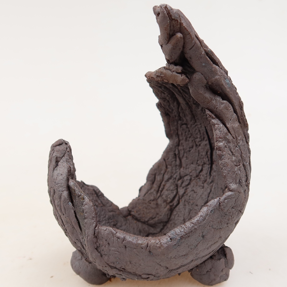 Coquille en céramique  7,5 x 7 x 11,5 cm, couleur marron