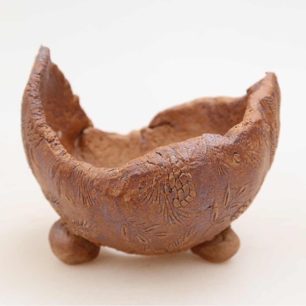 Coquille en céramique  9 x 8 x 7 cm, couleur marron