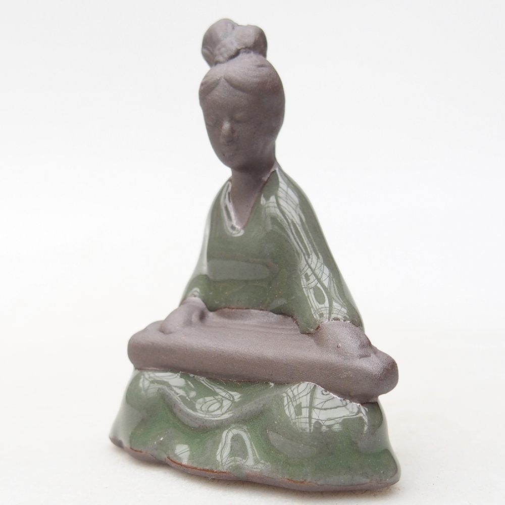 Figurine en céramique