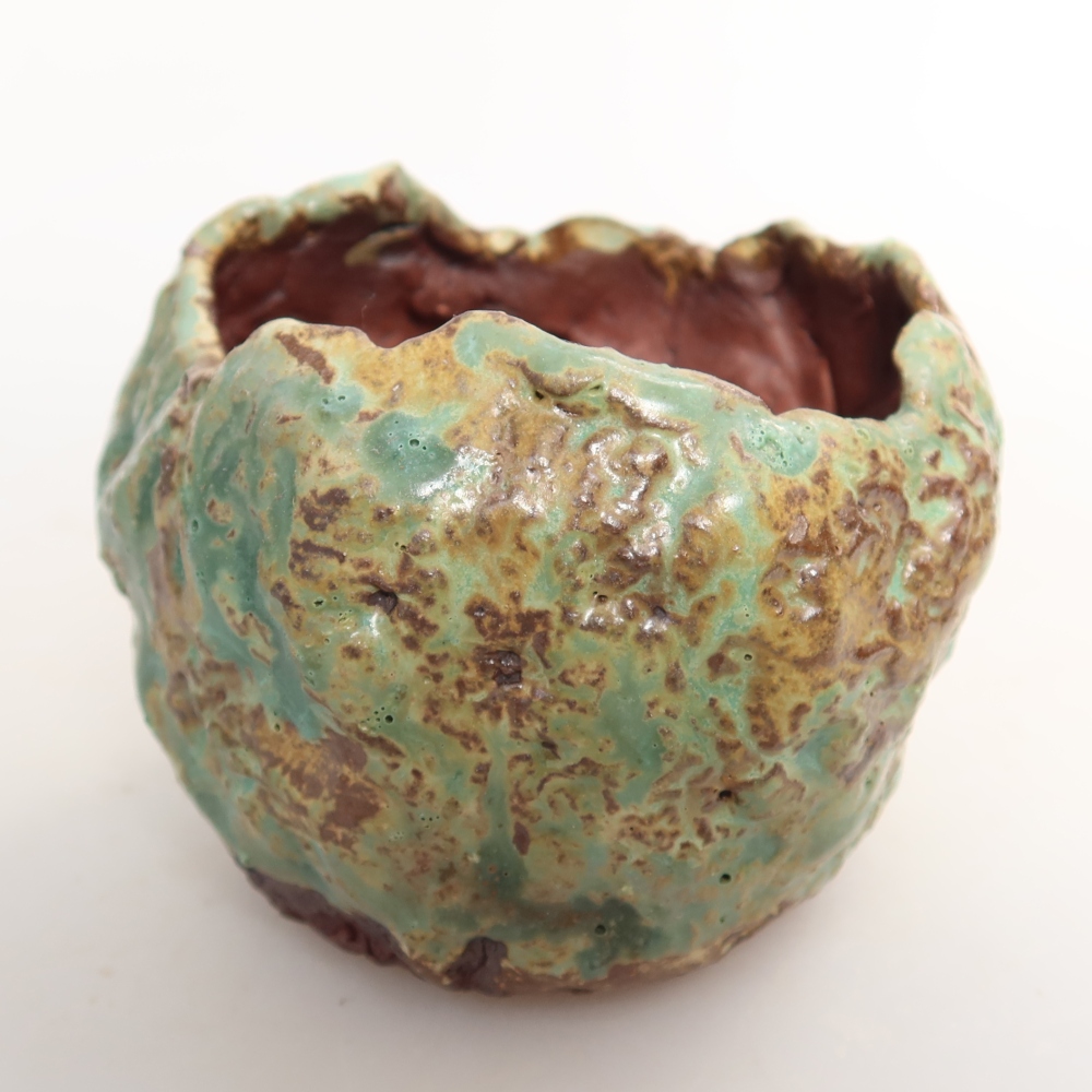 Coquille en céramique  7,5 x 7 x 6,5 cm, couleur verte