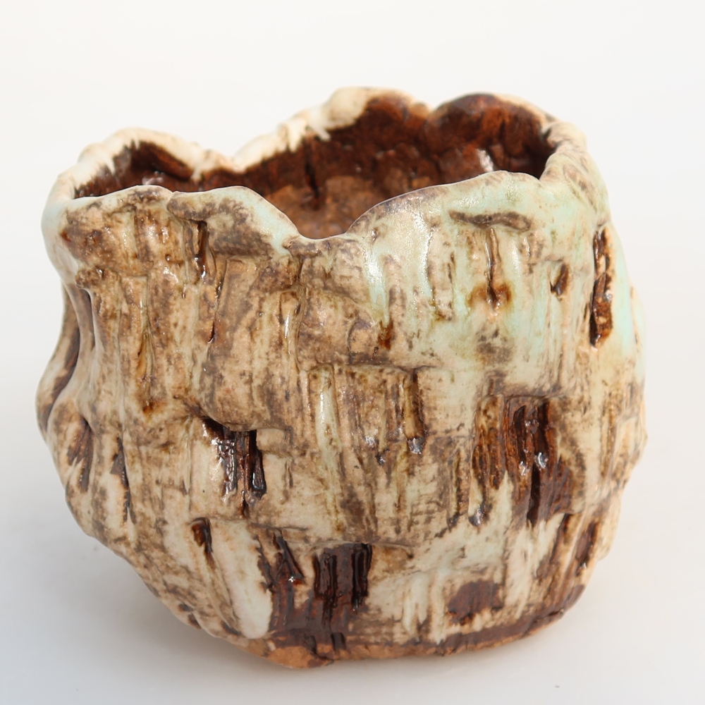 Coquille en céramique  7 x 7 x 6,5 cm, couleur blanc-brun