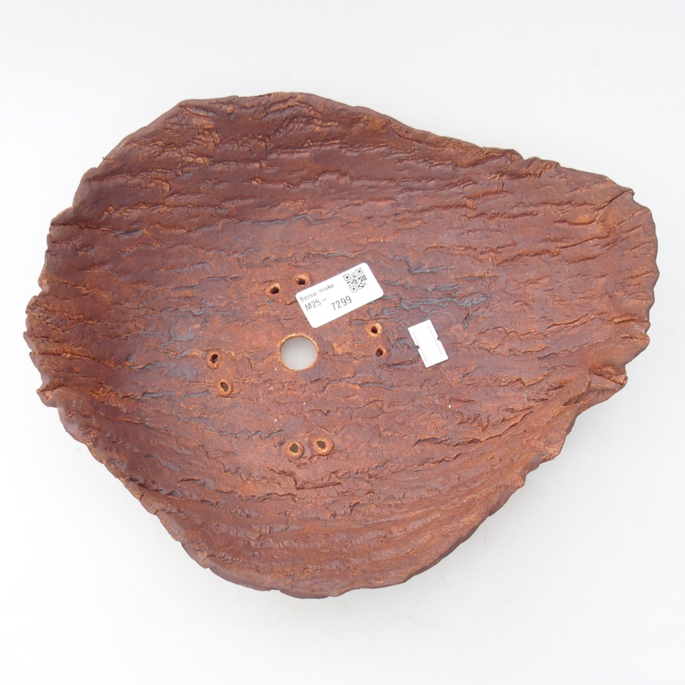 Coquille en céramique 28 x 22,5 x 7 cm , couleur marron