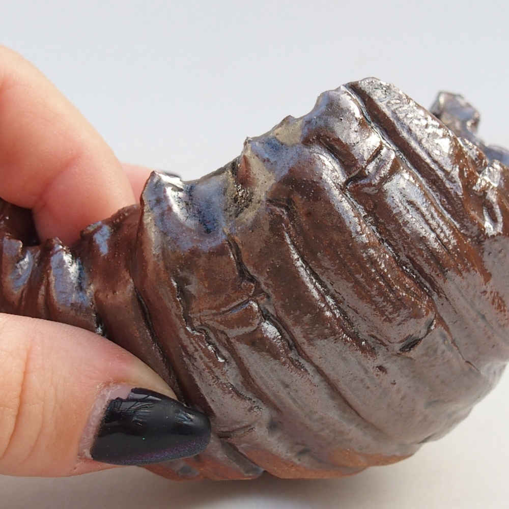 Coquille en céramique 9 x 8,5 x 4 cm , couleur marron