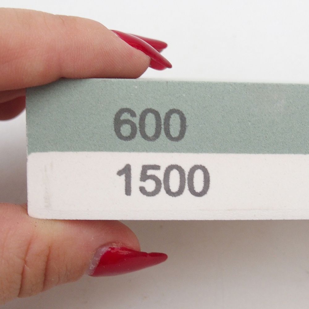 Meuleuse d'outils fine et grossière