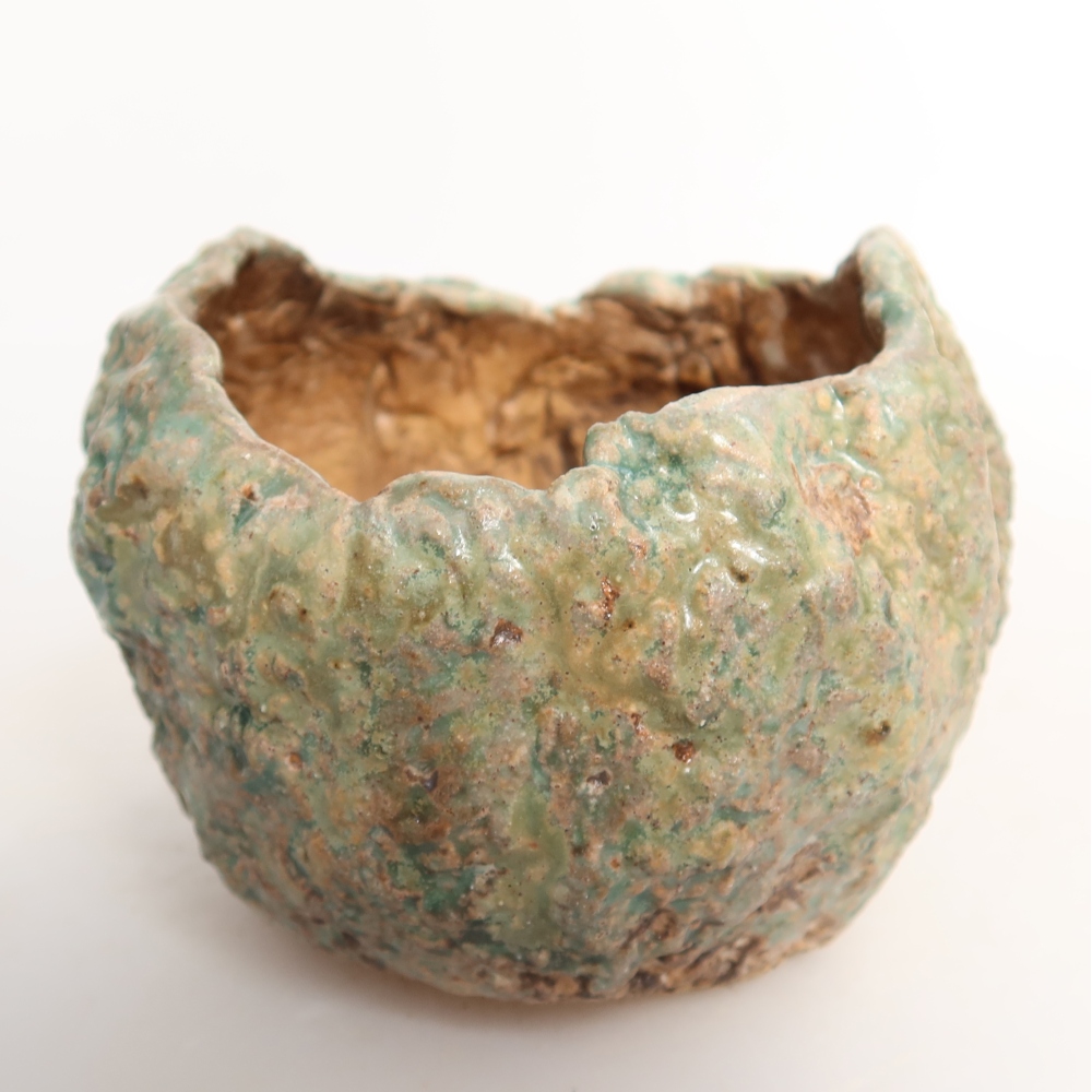 Coquille en céramique  7,5 x 7 x 6,5 cm, couleur verte