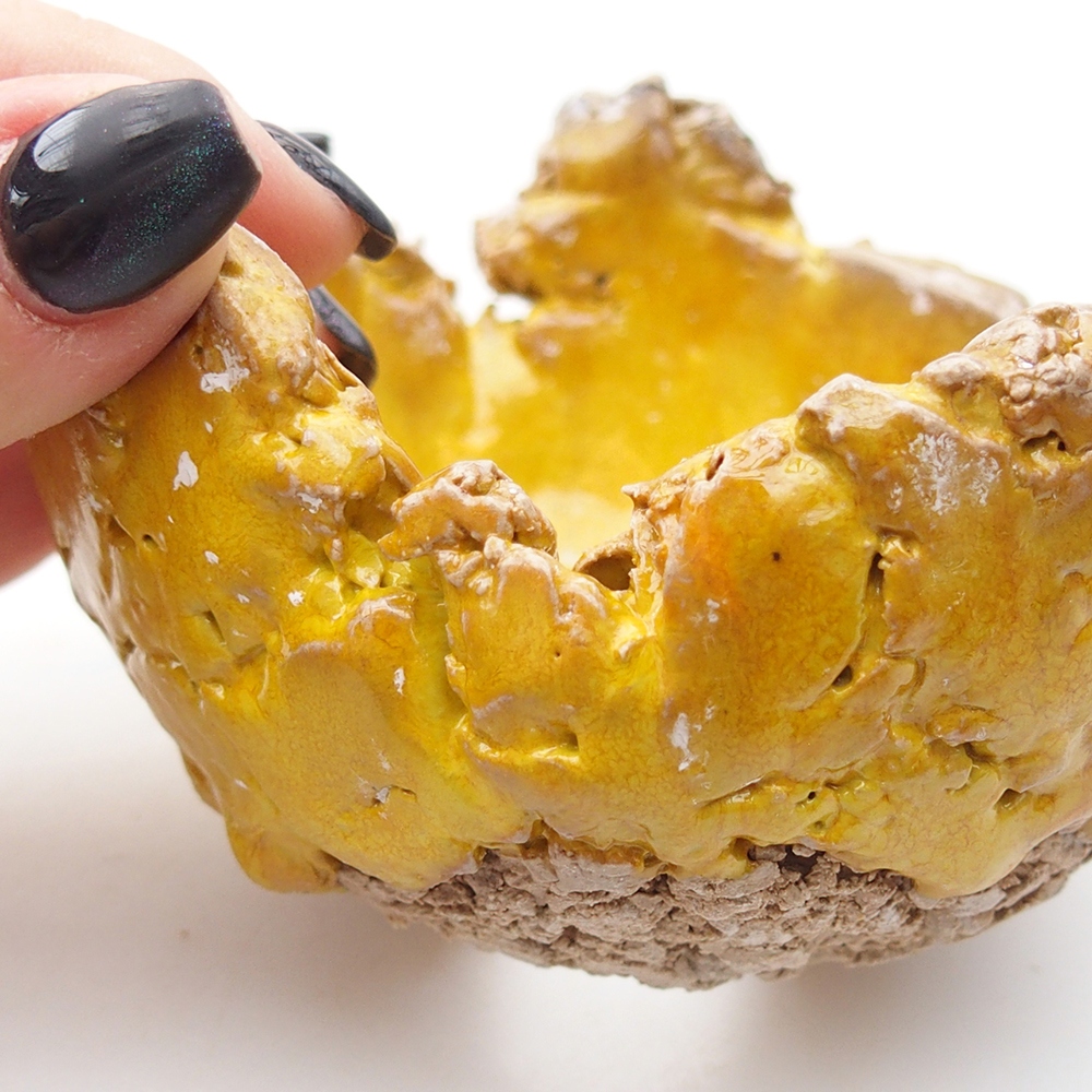 Coquille en céramique 9,5 x 9,5 x 6,5 cm , jaune