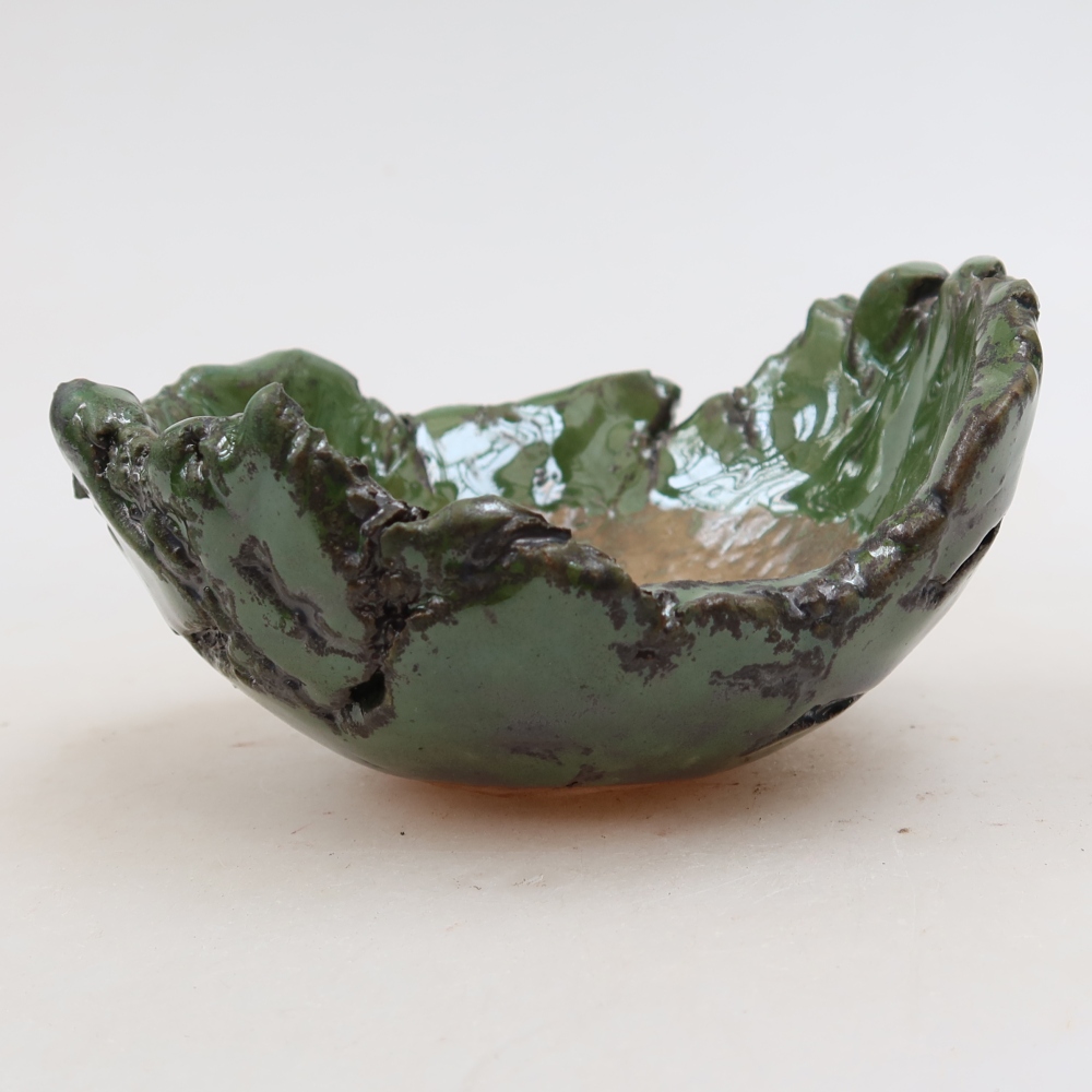 Coquille en céramique  11,5 x 10,5 x 6 cm, couleur verte