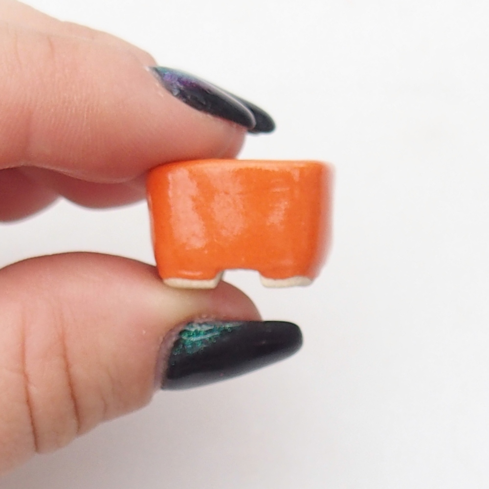 Mini bol bonsaï 2 x 2 x 1,5 cm, orange