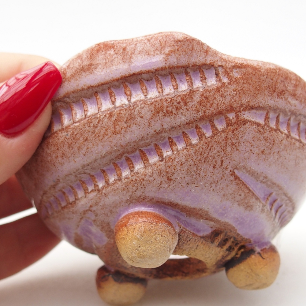 Coquille en céramique 9 x 8,5 x 6,5 cm , couleur violet