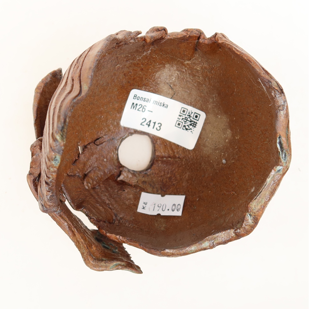 Coquille en céramique  11 x 9 x 10,5 cm, couleur marron