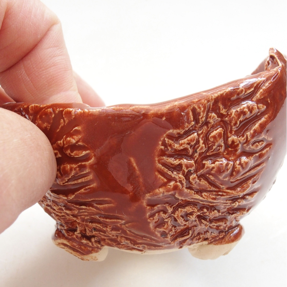 Coquille en céramique 7,5 x 7,5 x 6 cm , couleur marron