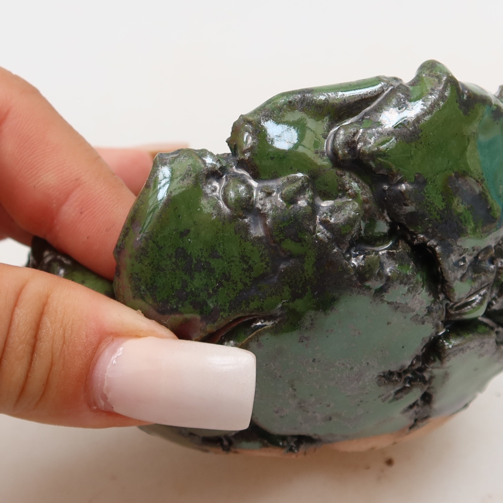Coquille en céramique  9,5 x 9 x 6 cm, couleur verte
