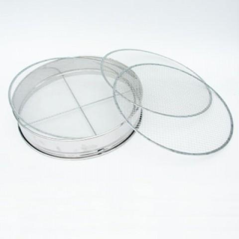 Outils pour bonsaïs - Tamis à terre 37cm