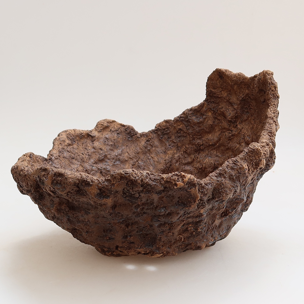 Coquille en céramique 22 x 19 x 17 cm, couleur marron