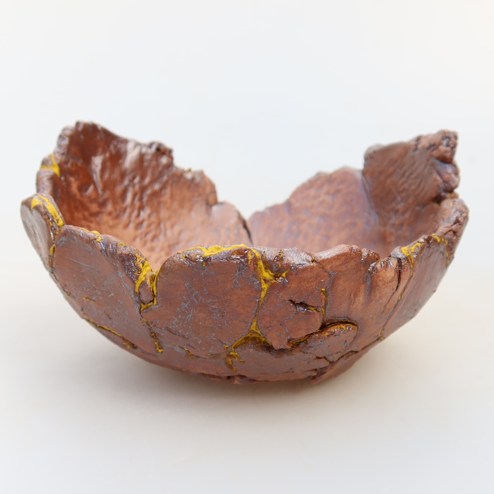 Coquille en céramique  11 x 10 x 6 cm, couleur jaune