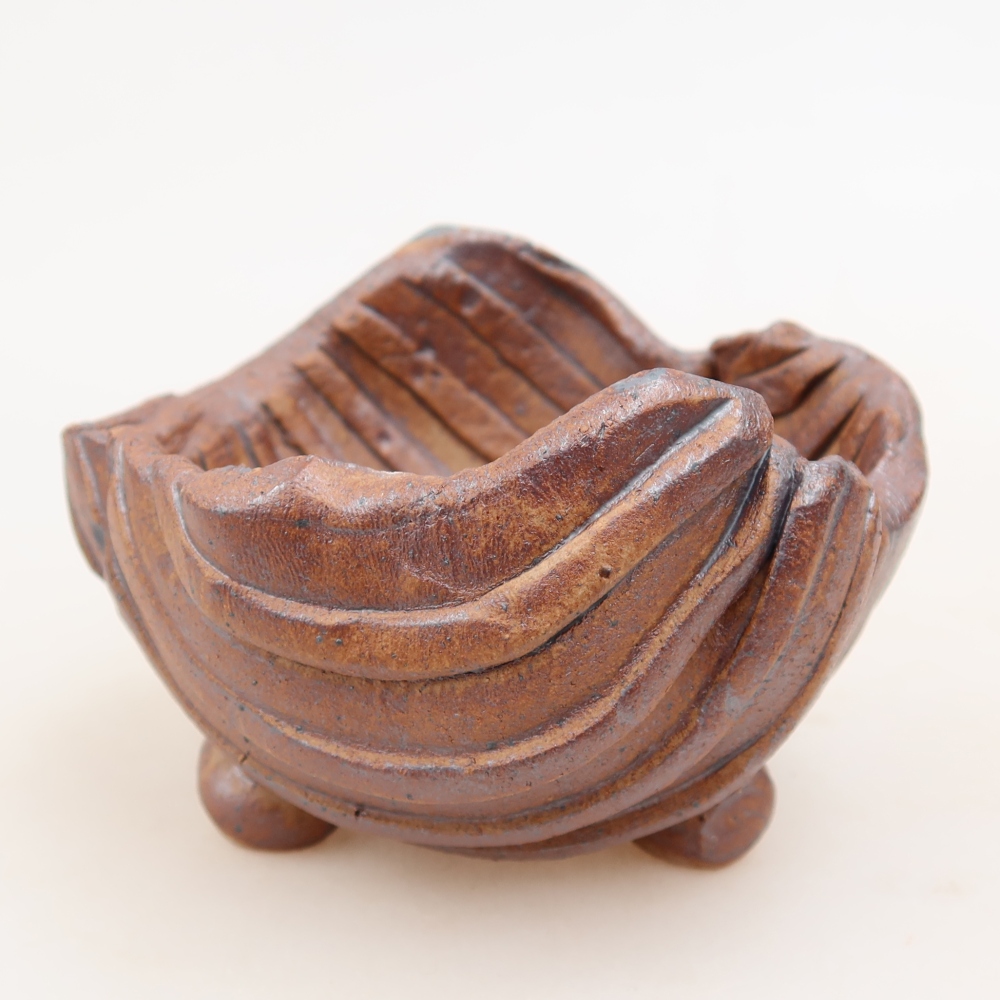 Coquille en céramique 9 x 8,5 x 6 cm , couleur marron