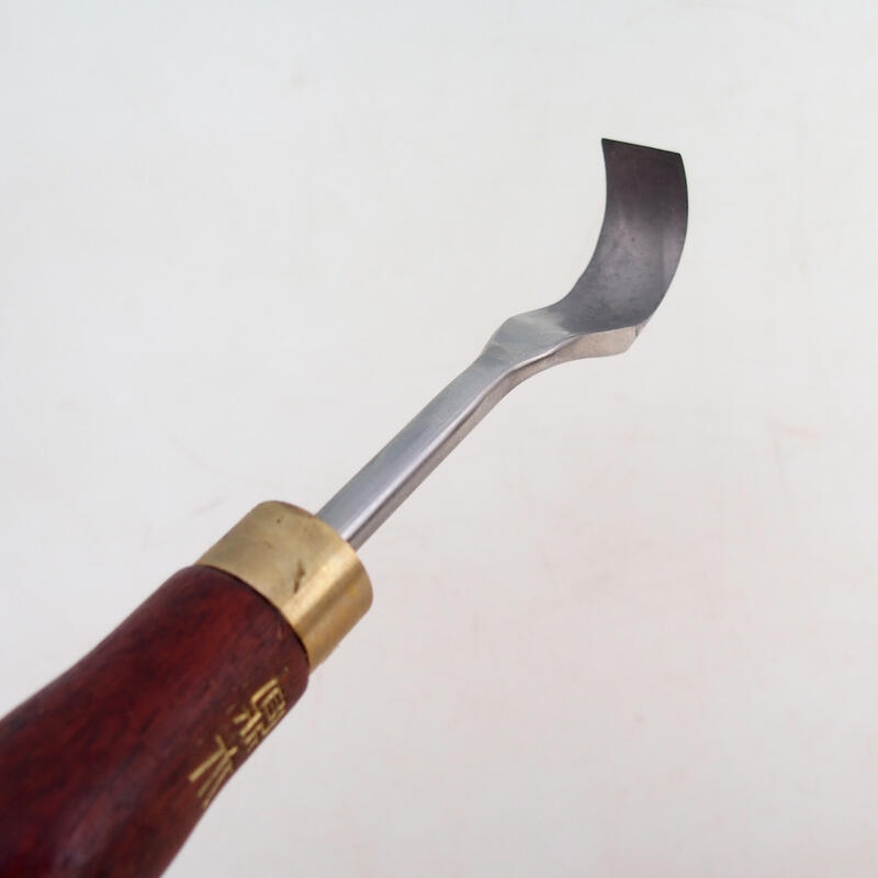 Ciseaux dans une boîte en bambou - 5 pièces