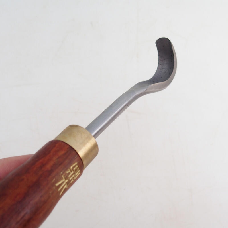 Ciseaux dans une boîte en bambou - 5 pièces