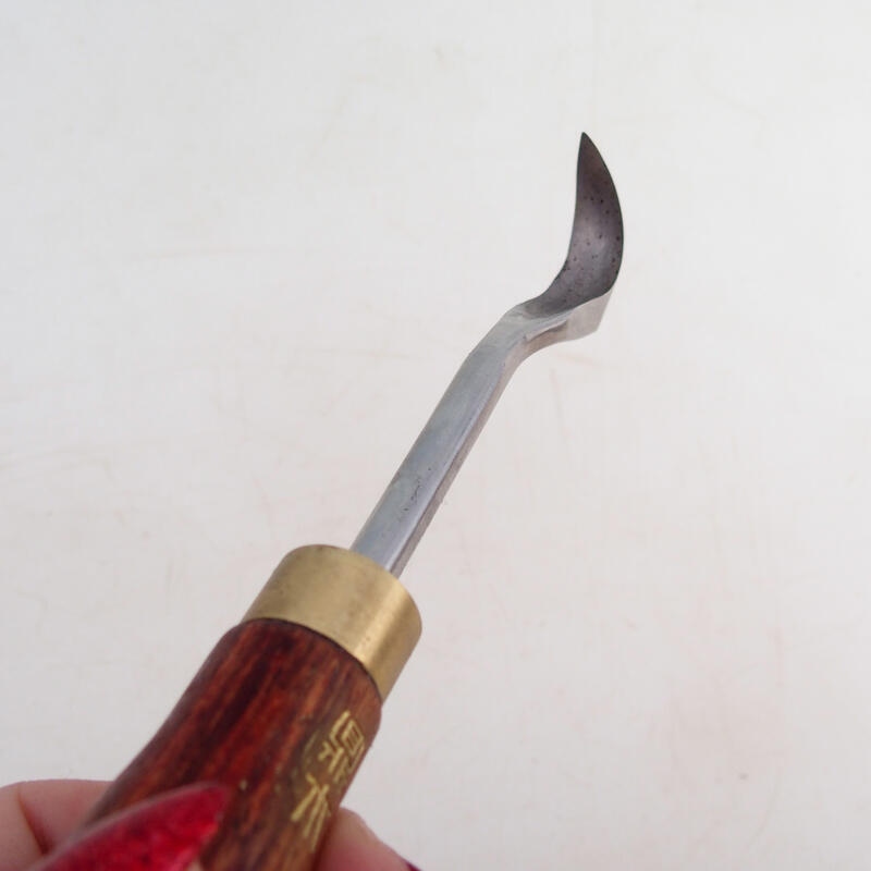 Ciseaux dans une boîte en bambou - 5 pièces