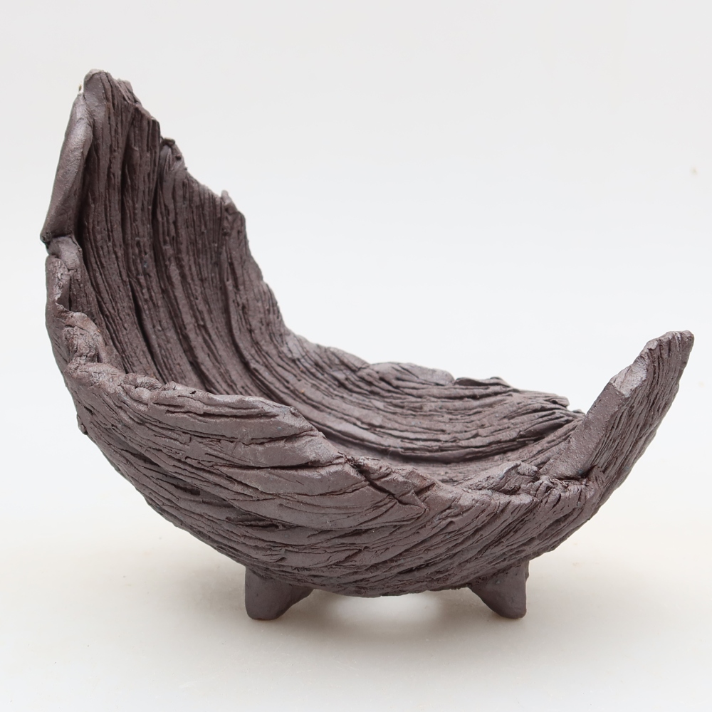 Coquille en céramique  14,5 x 11,5 x 13,5 cm, couleur marron