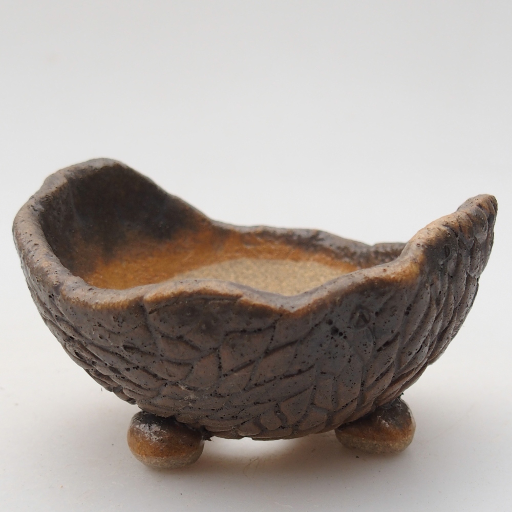 Coquille en céramique 8,5 x 8,5 x 7 cm , couleur marron