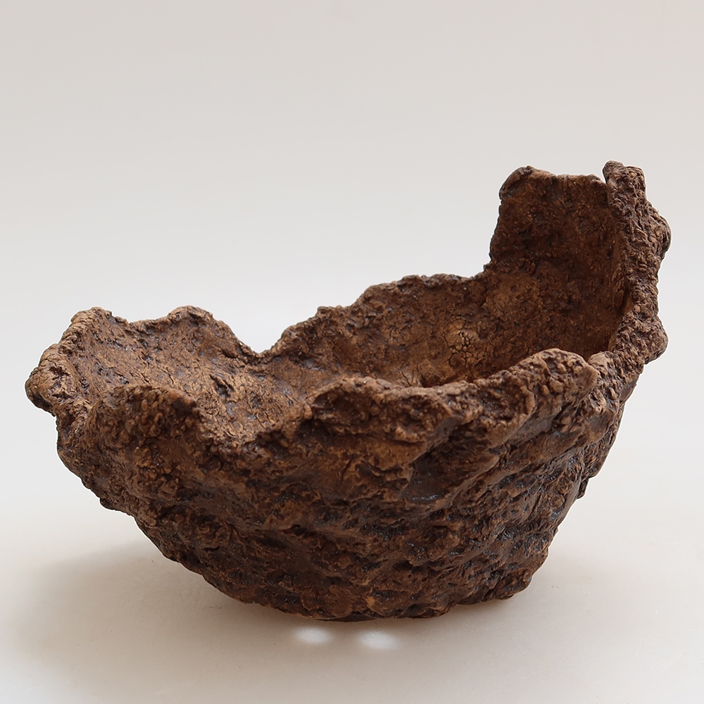 Coquille en céramique 14,5 x 13 x 11,5 cm, couleur marron