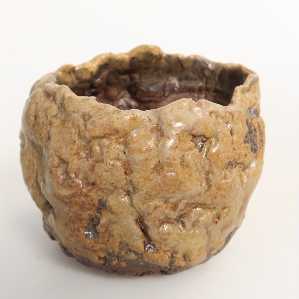 Coquille en céramique  7 x 6,5 x 6,5 cm, couleur marron