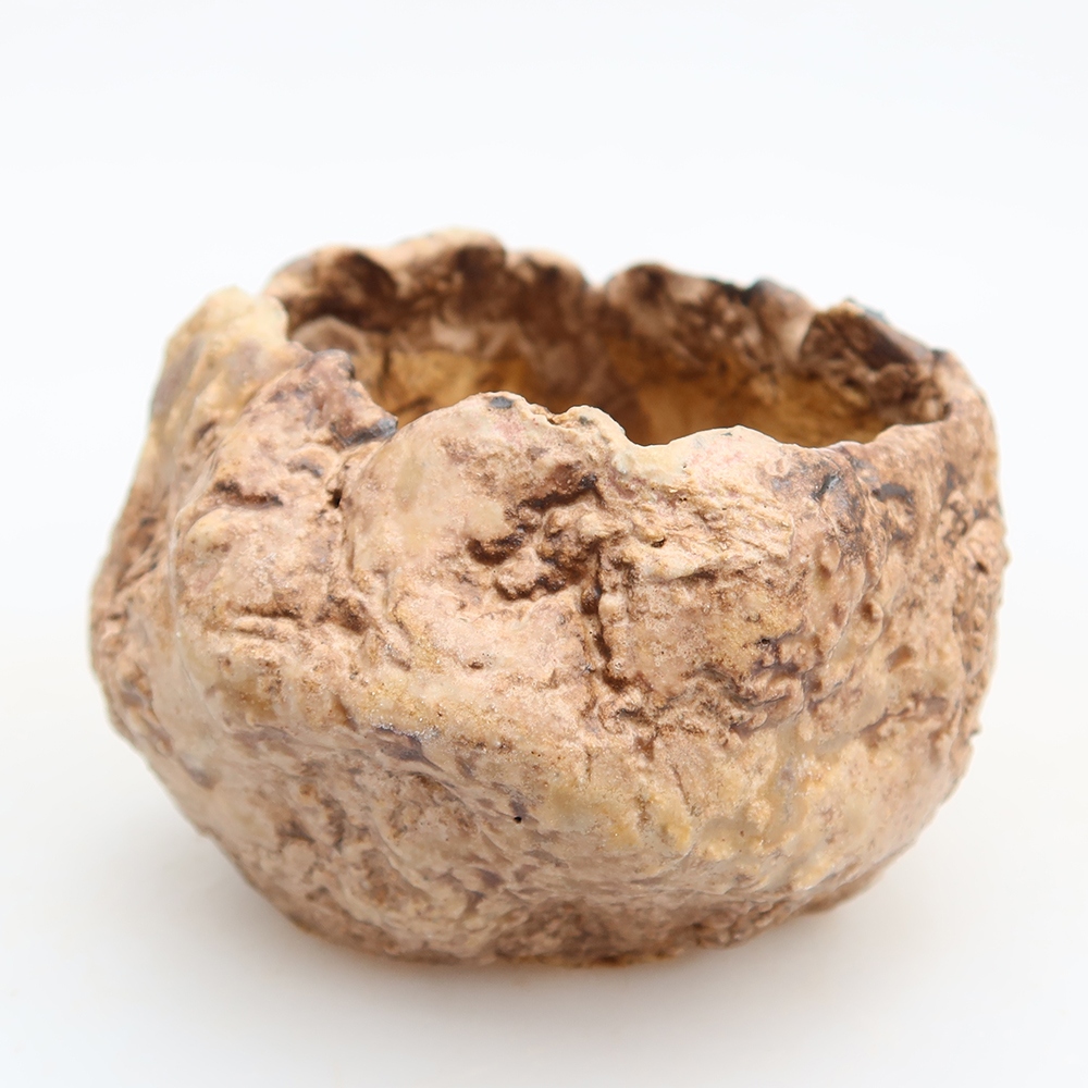 Coquille en céramique  6 x 5,5 x 6 cm , couleur marron