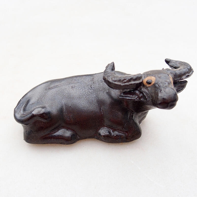 Figurine en céramique - Vache D18-1