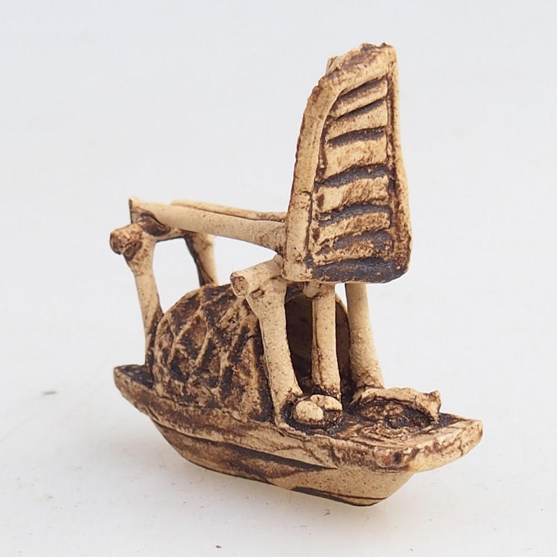 Figurine en céramique - bateau