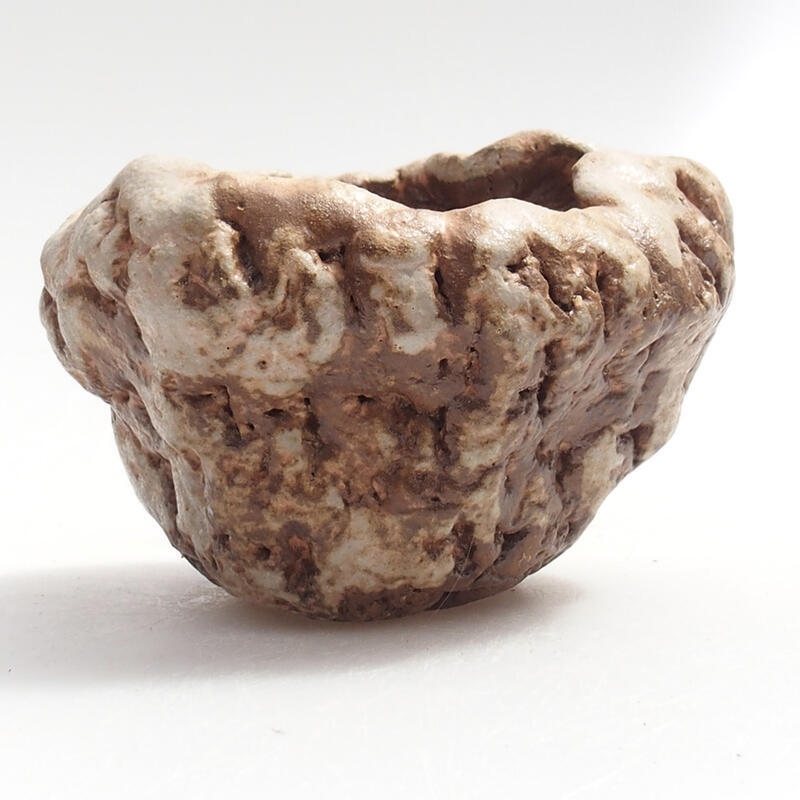 Coquille en céramique 5 x 6 x 6 cm , couleur vert-brun