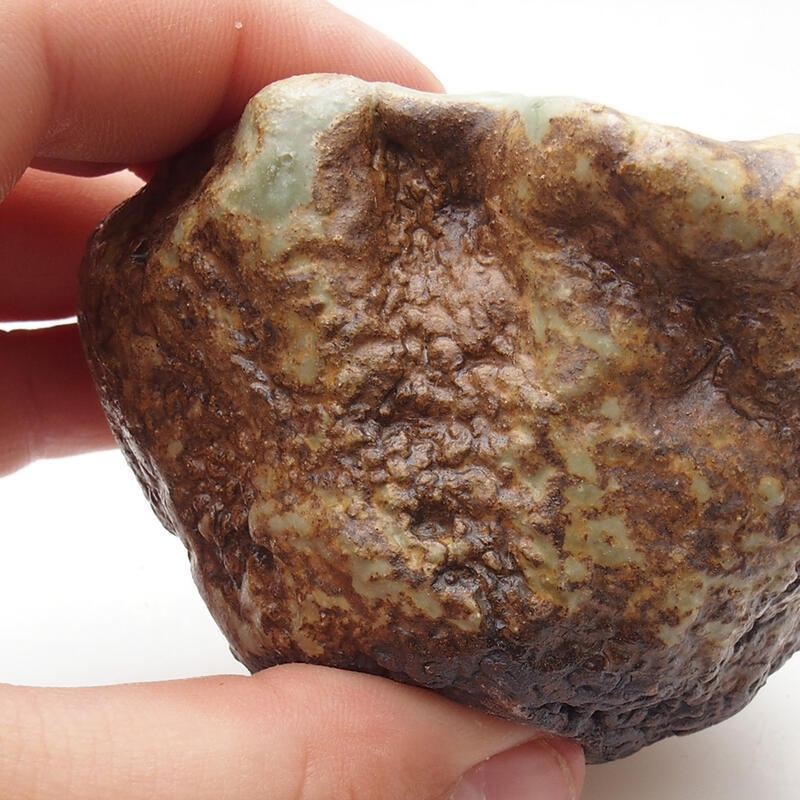 Coquille en céramique 6 x 5 x 5 cm , couleur vert-brun