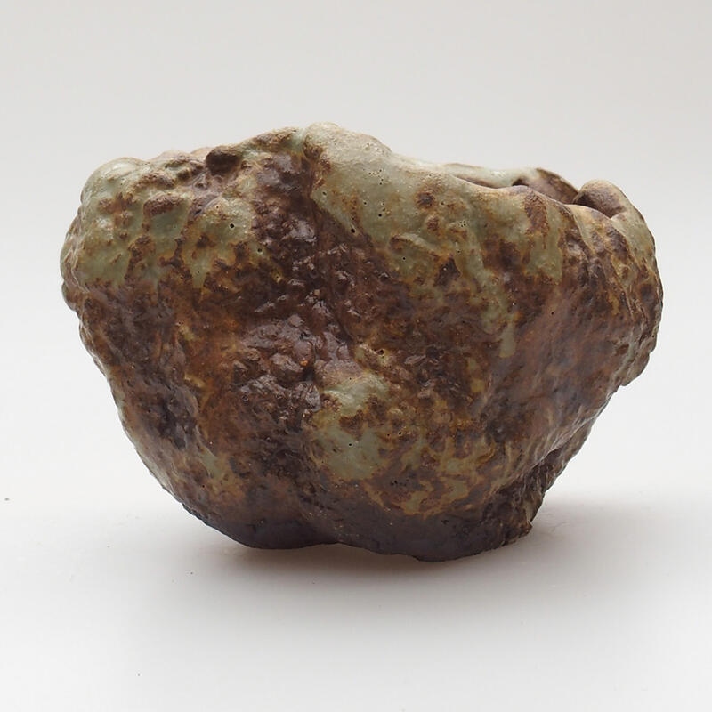 Coquille en céramique 6 x 6 x 5 cm , couleur vert-brun